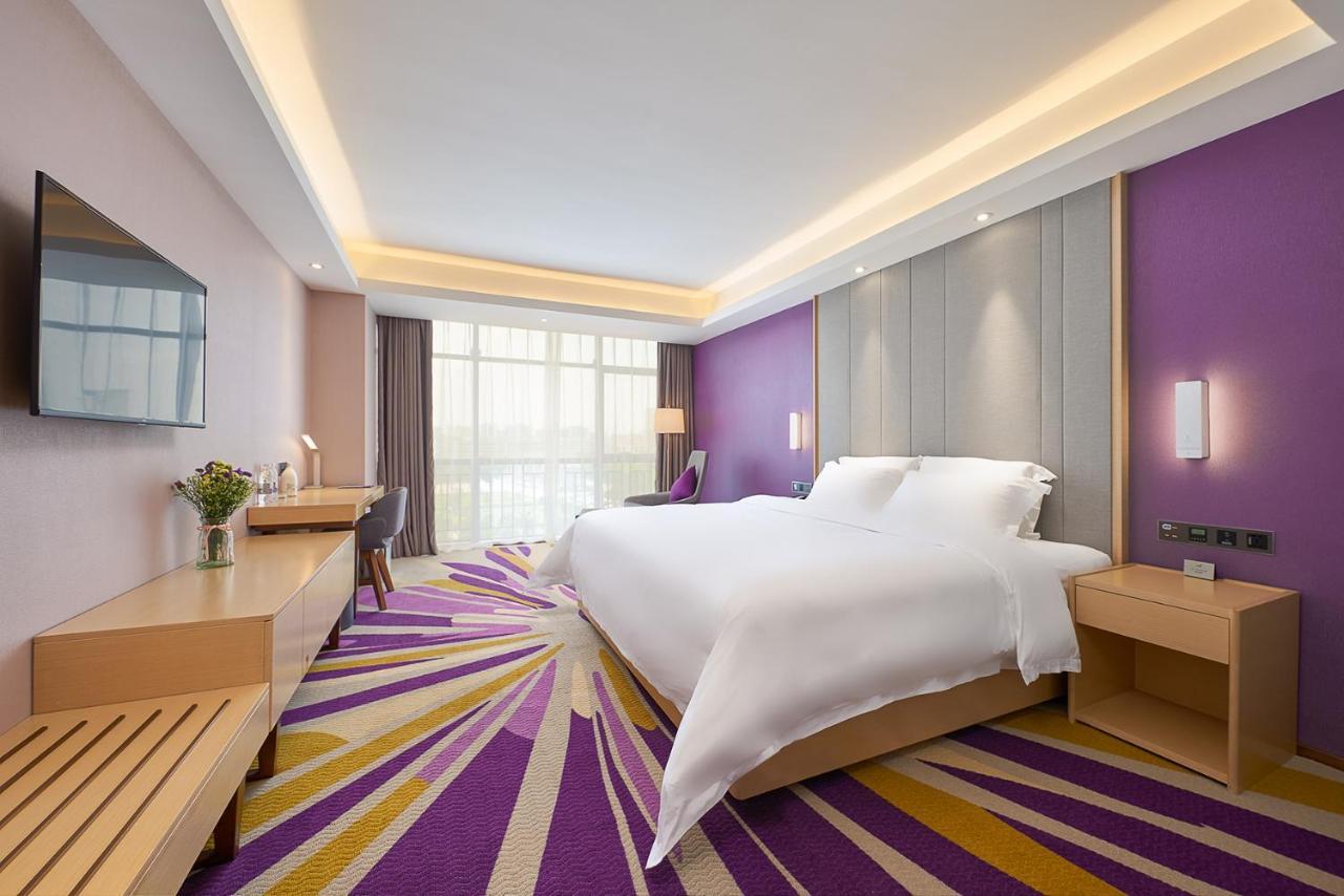 Echarm International Hotel Guangzhou Baiyun International Airport Huadu Plaza Branch - Free Deliver Service To Guangzhou Baiyun International Airport & Free Deliver Service To Canton Fair Complex During Canton Fair Period Exterior foto